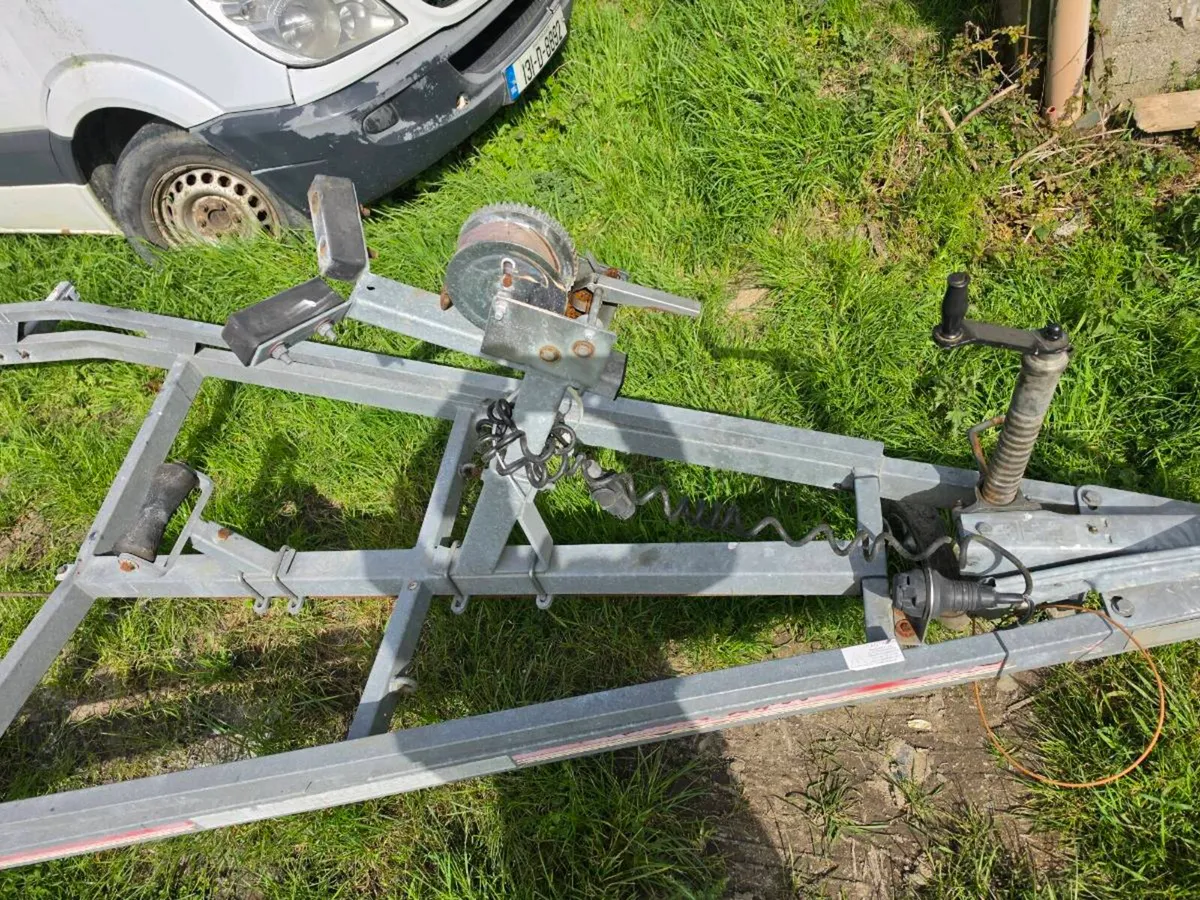 Roller coaster boat trailer - Image 4