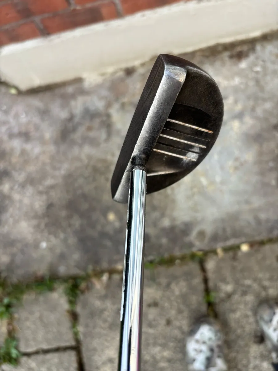 Wilson Staff Infinite Series mallet putter. - Image 3
