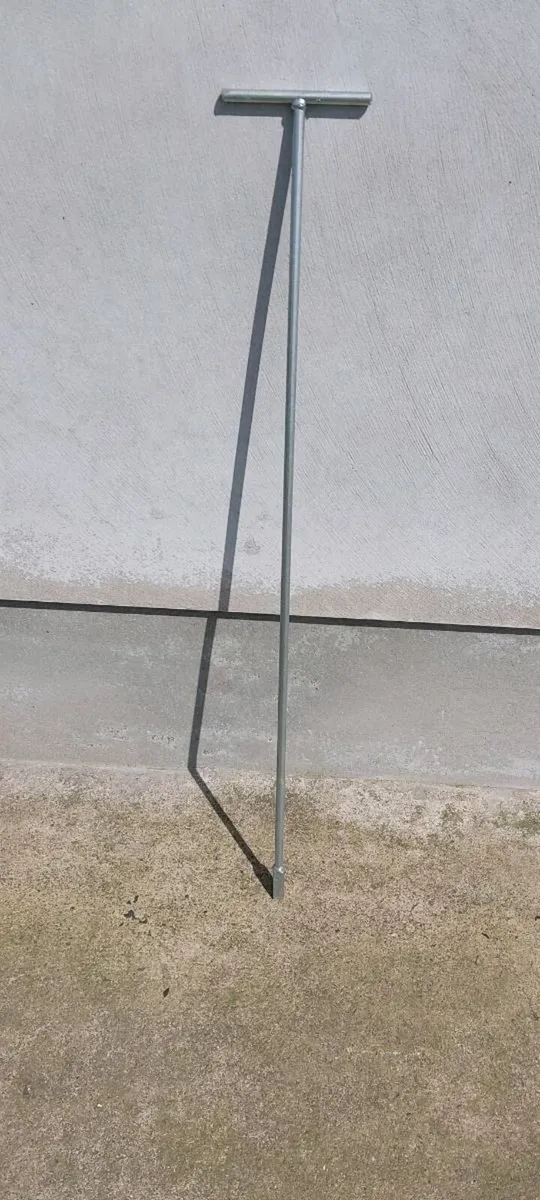 Water toby key - Image 1