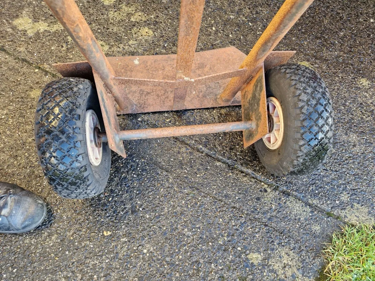 Hand Cart in great condition, Ideal for Heavy Load - Image 2