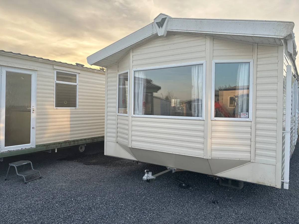 THIS RIO GOLD HAS BRAZILIAN STYLE - Image 1