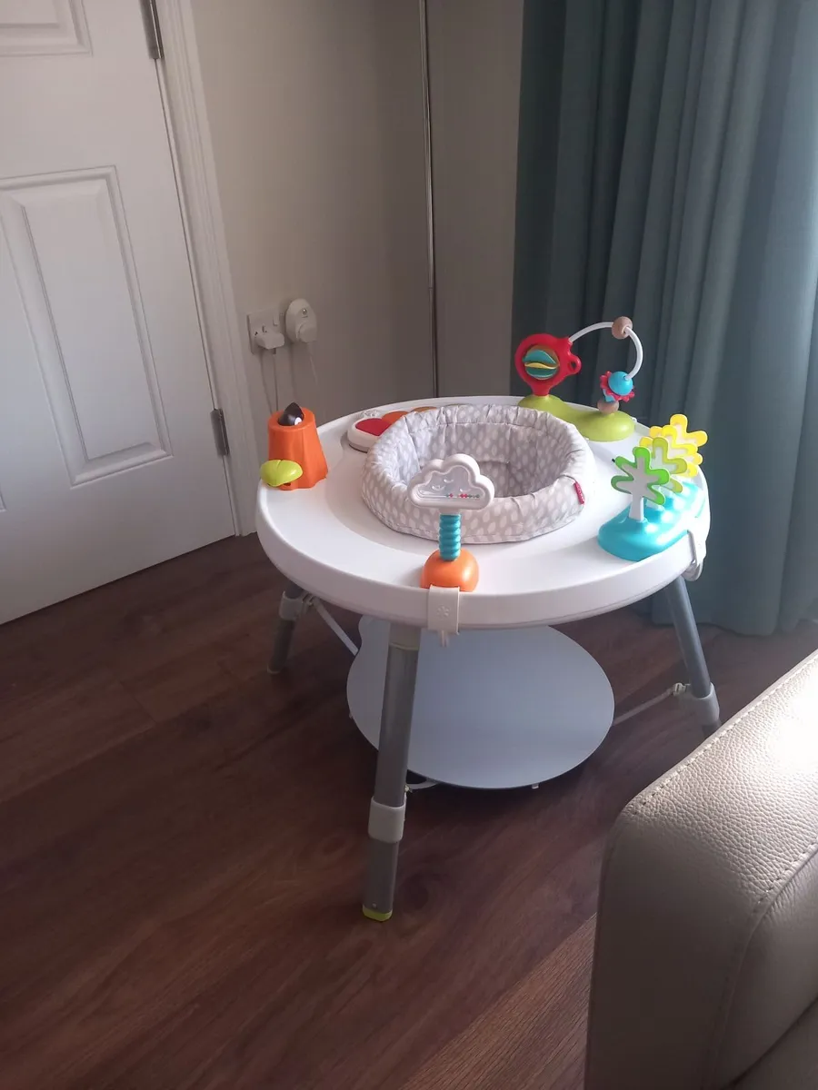 Skip Hop Activity Center - Image 2