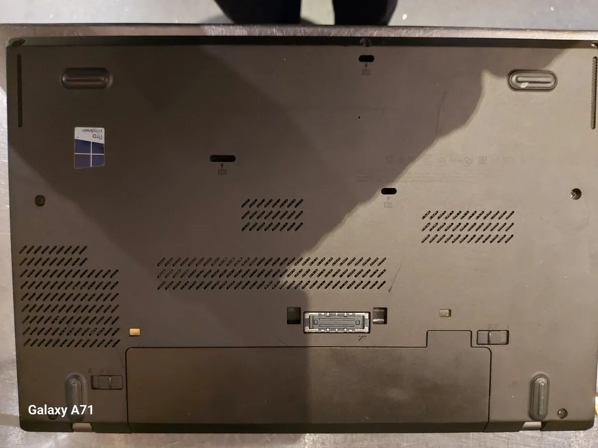 Lenovo Thinkpad Laptop, 4GB Ram, 300GB HDD, Win 10 - Image 4