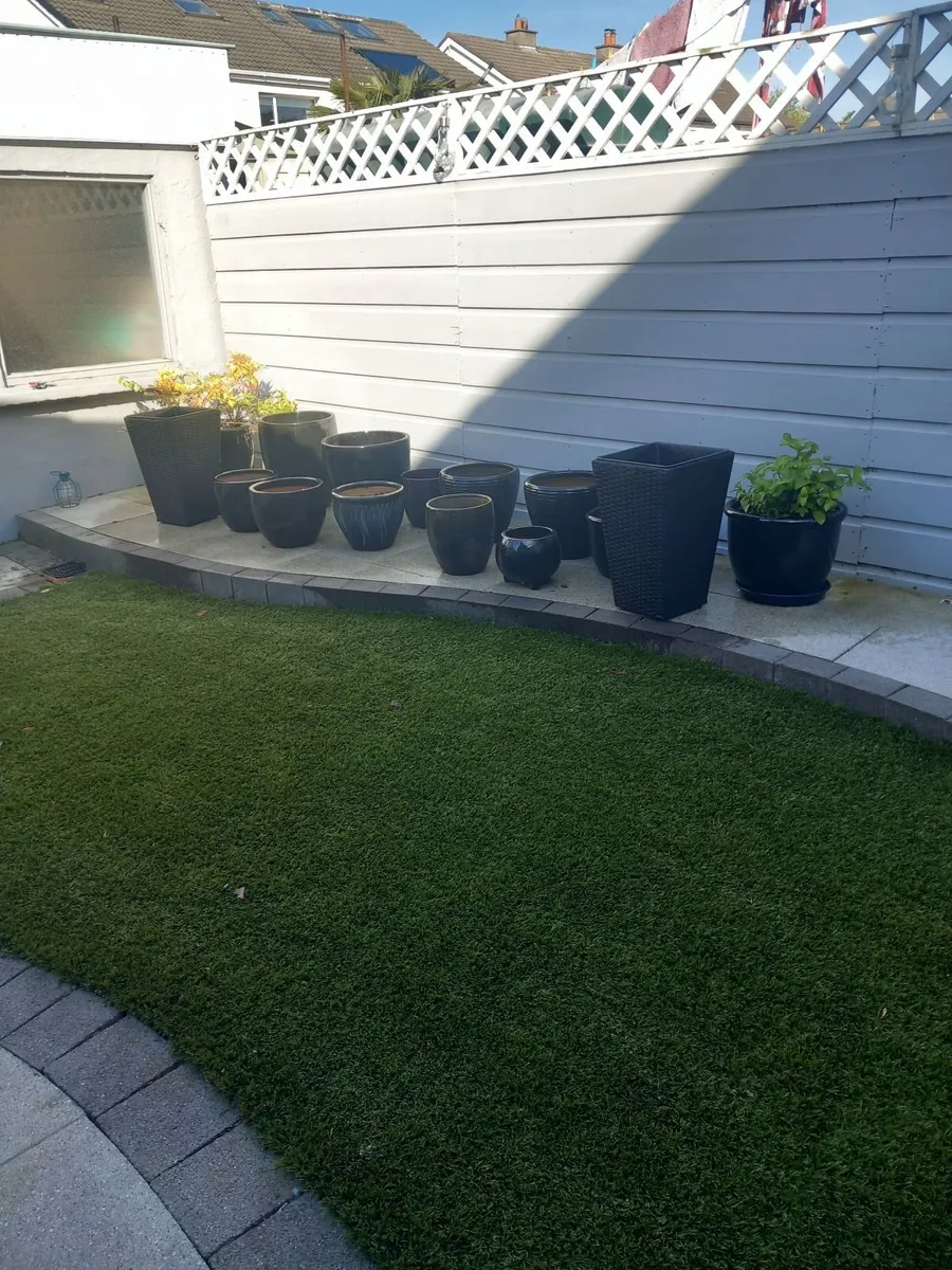 Plant pots – various sizes - Image 2