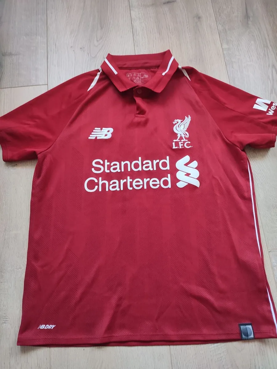 Vintage Liverpool F.C. 2018/2019 Jersey - Image 2