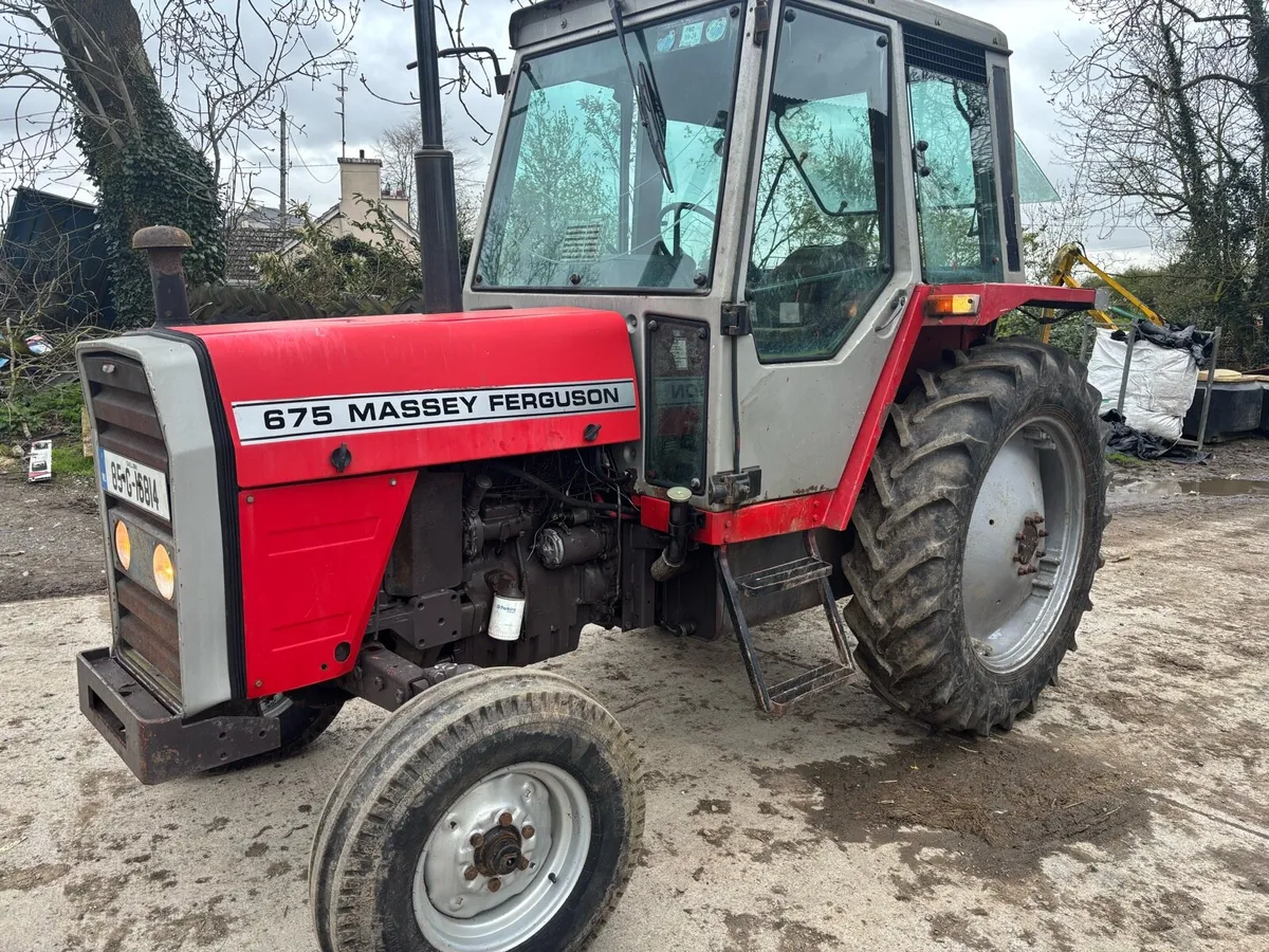 Massey 675 - Image 2