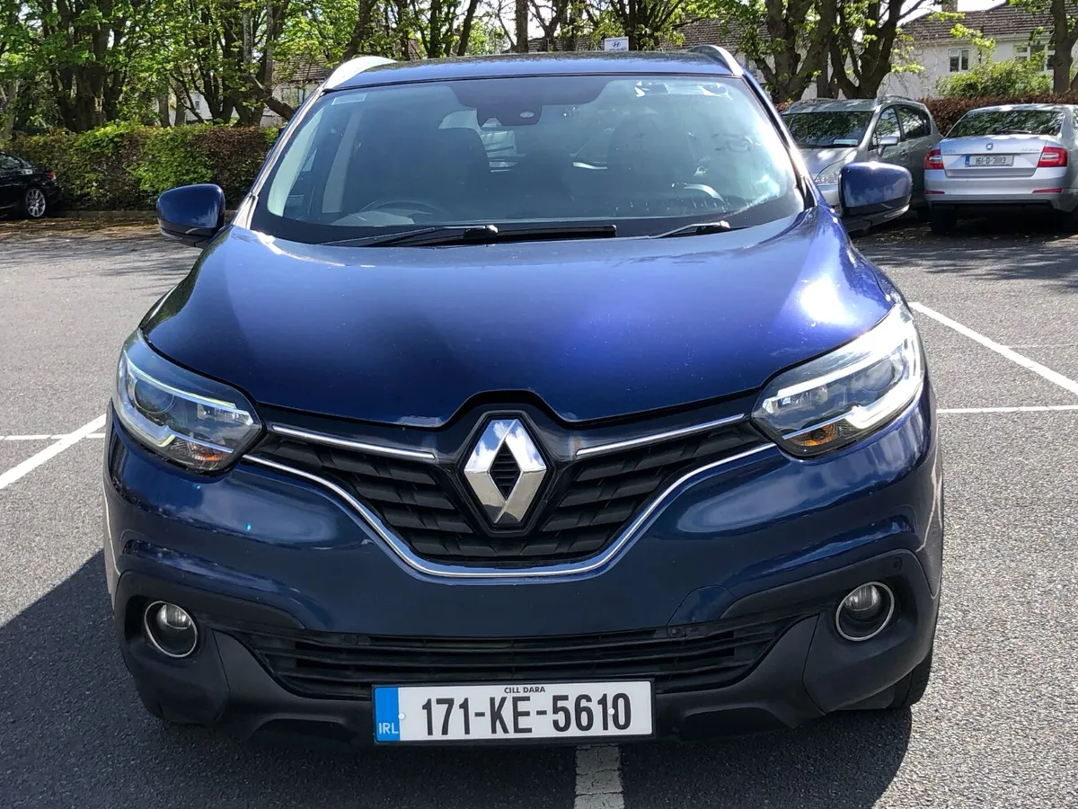 Renault Kadjar DYNAMIQUE SPORTS, LIGHT DAMAGE - Image 2