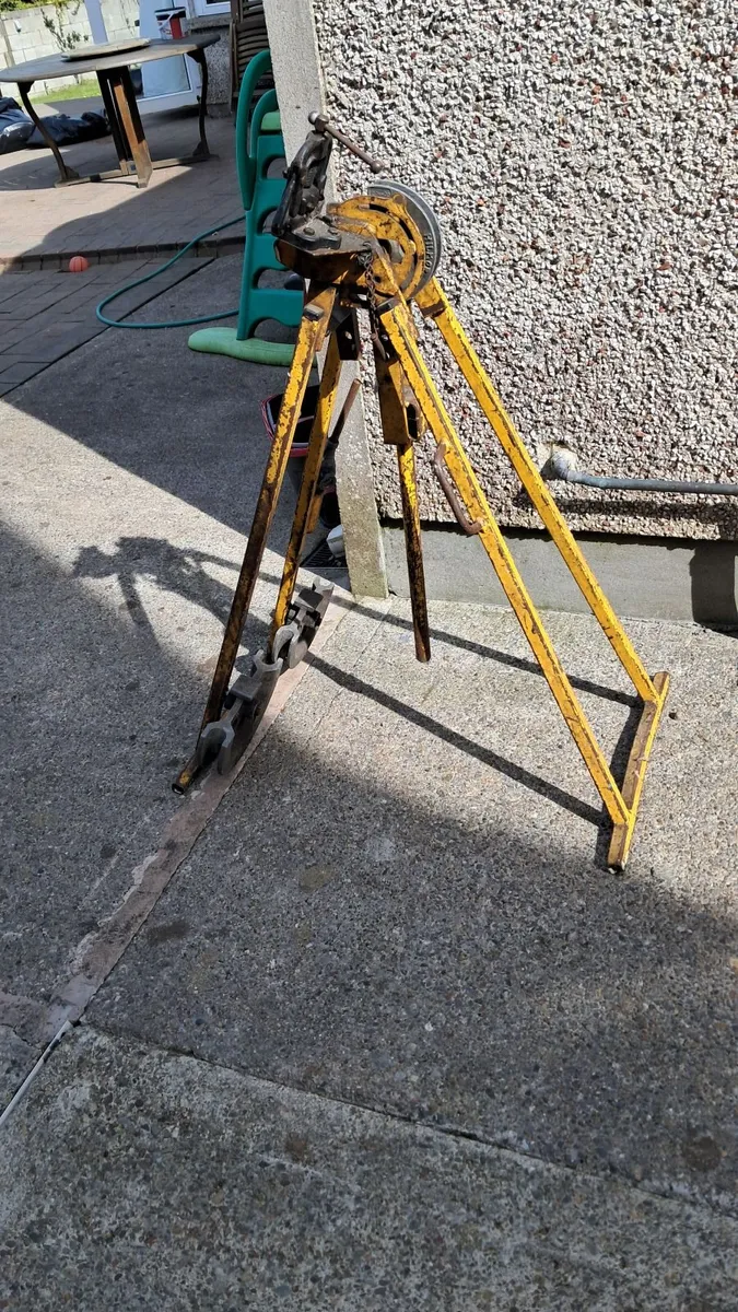 Conduit benders - Image 1