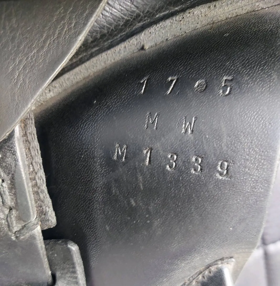 BARNSBY PRO SEAT SADDLE - Image 2