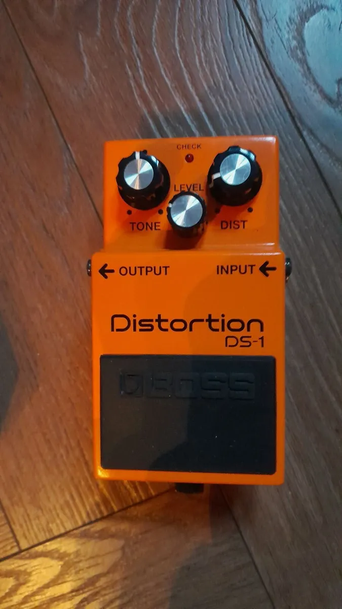 Boss DS-1 Distortion Pedal - Image 1