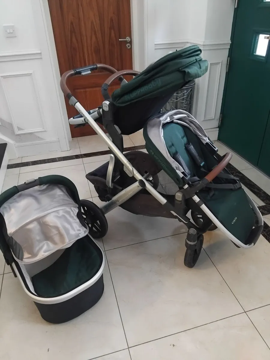 Uppababy Vista Travel System - Image 2