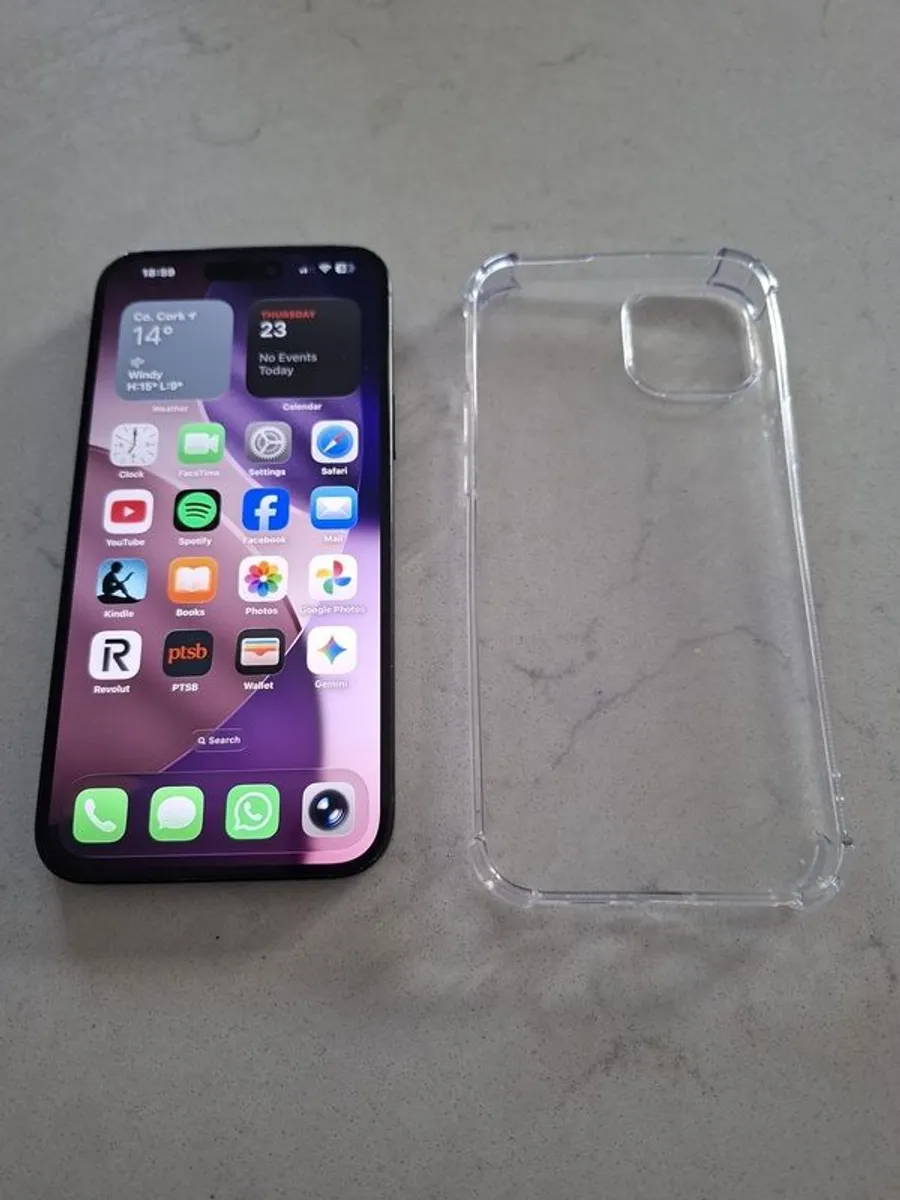 iPhone 15 Plus - Image 2