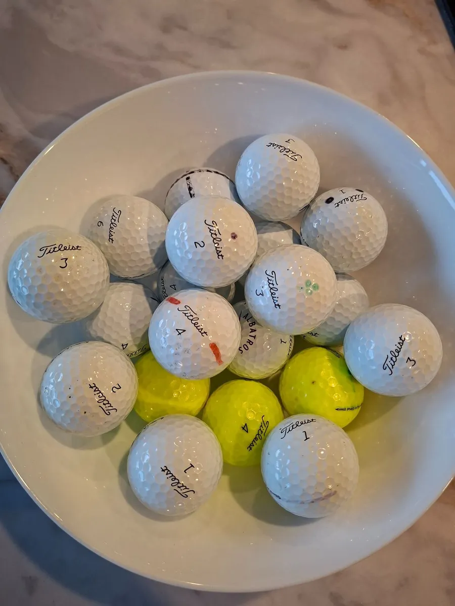 20 Titleist Prov 1 Golf balls