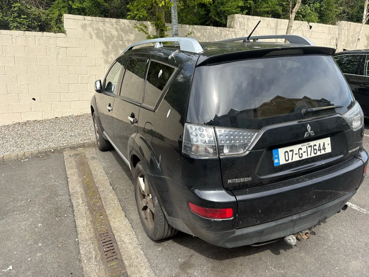 Crew Cab Outlander - Image 4