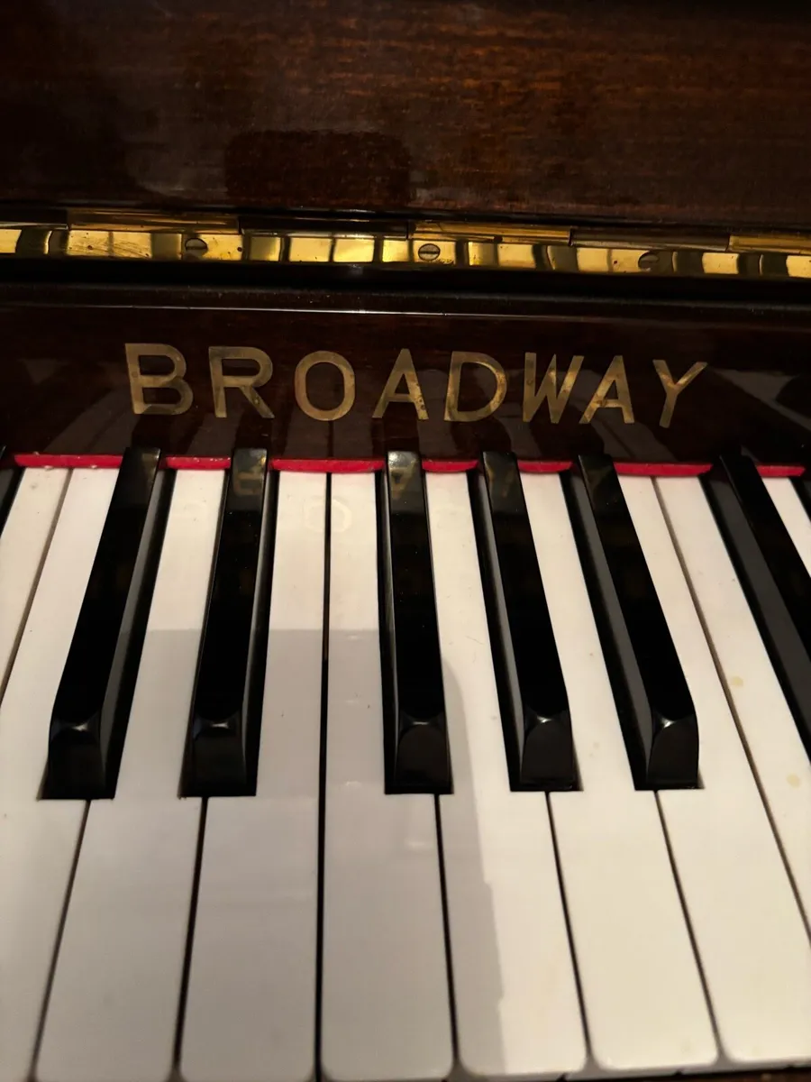 Broadway Upright Piano - Image 1
