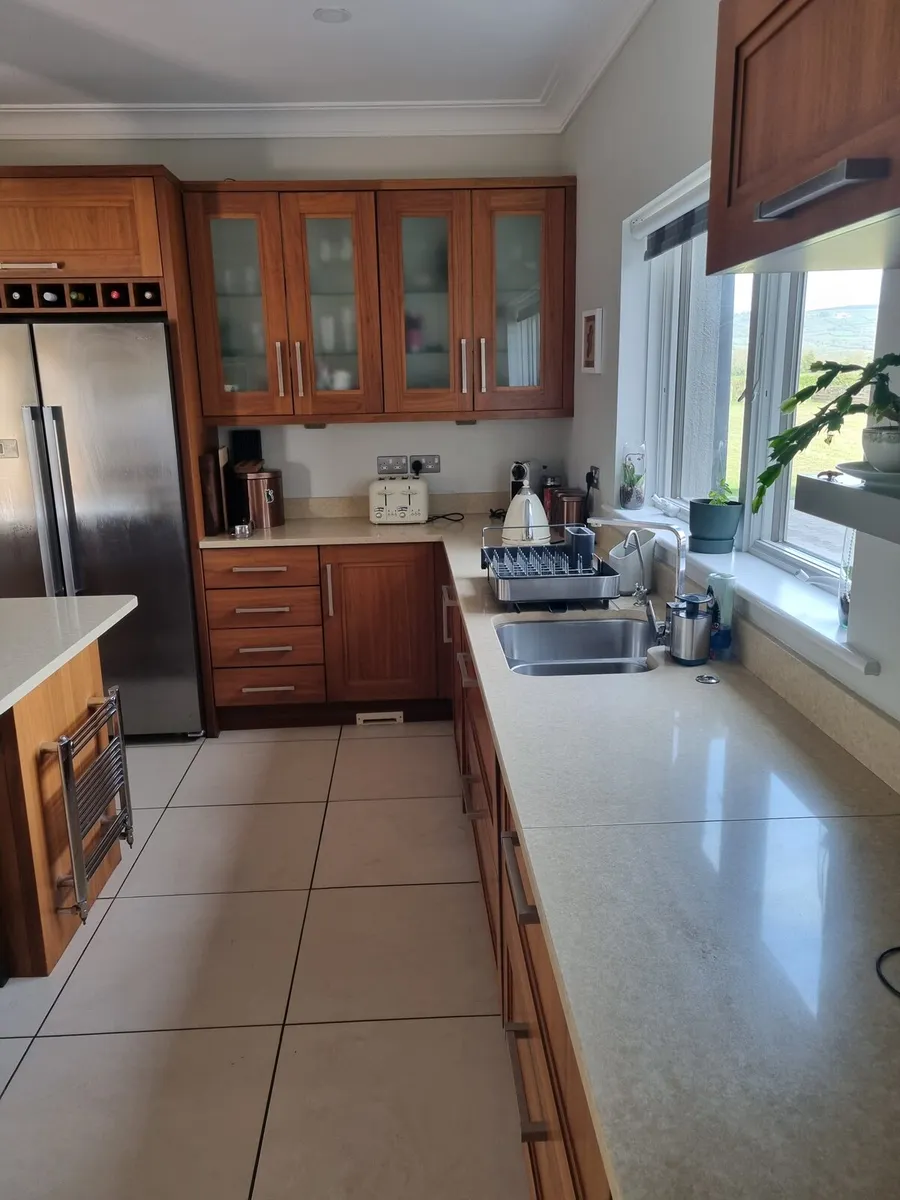 Kitchen units - Image 3