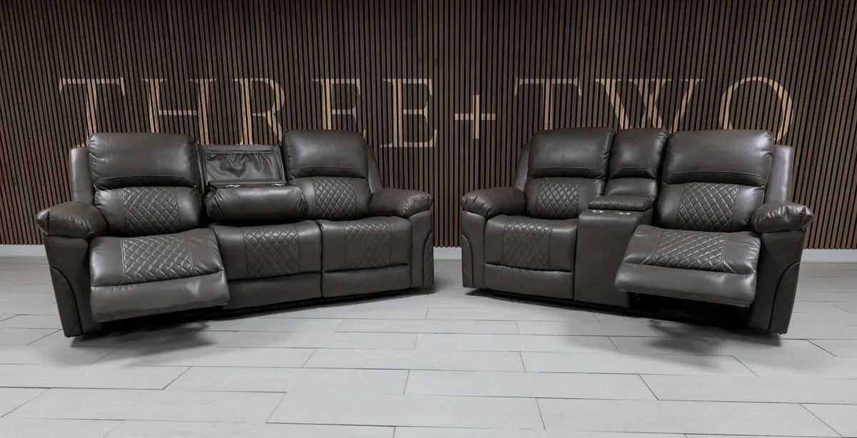 Roman Manual Leather Recliner Sofa Set - Image 1