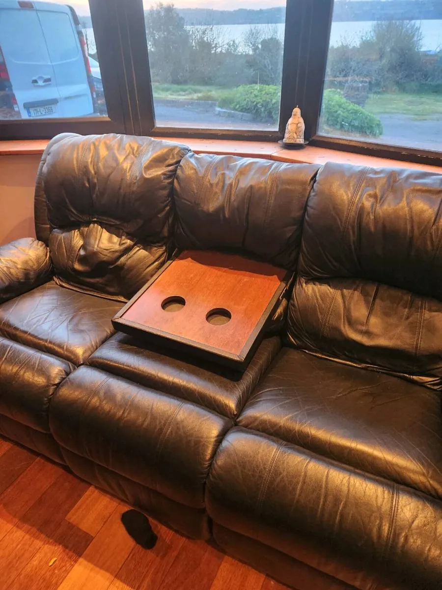 Leather 3 seater couch - Image 1