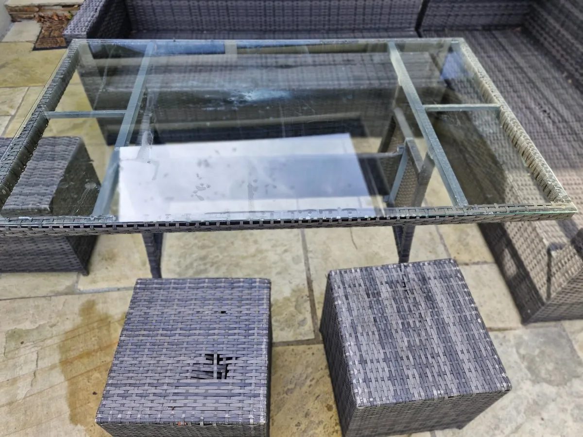 Garden Furniture - Image 4