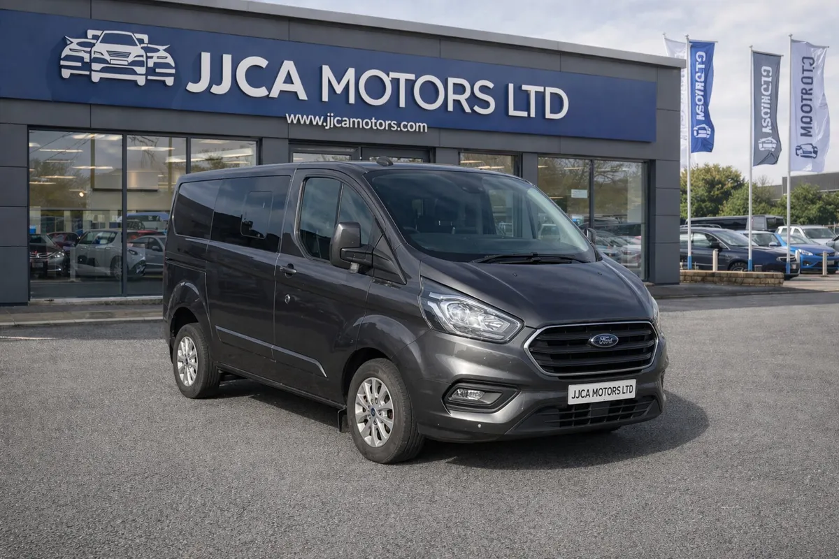 STUNNING TOP OF THE RANGE 2021 CREW CAB CUSTOM