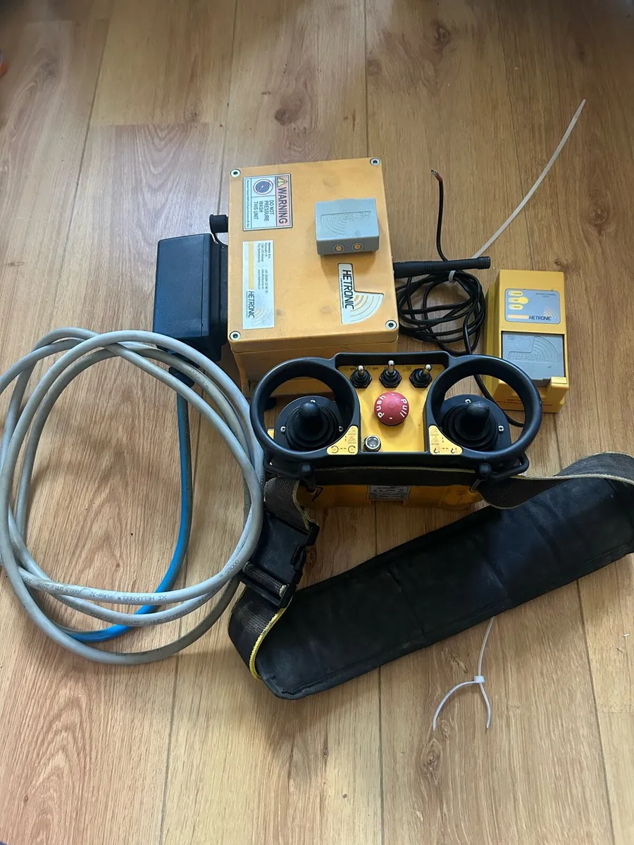 Full manitou remote control kit - Image 1