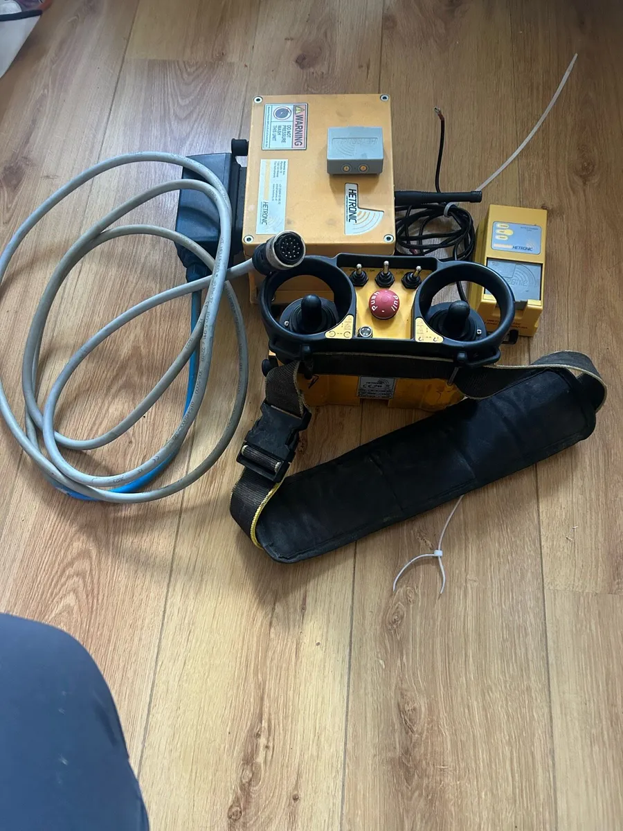 Full manitou remote control kit - Image 2