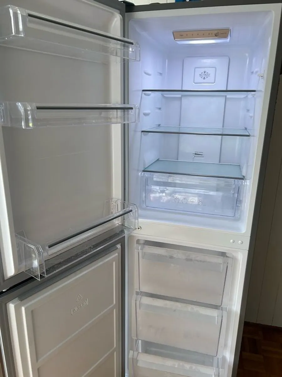 Fridge for sale - Image 3
