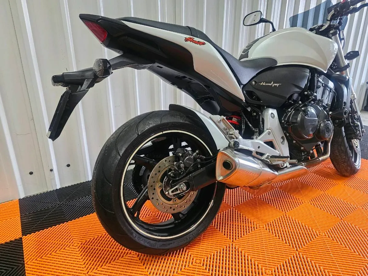 Honda CB600F Hornet - Image 3