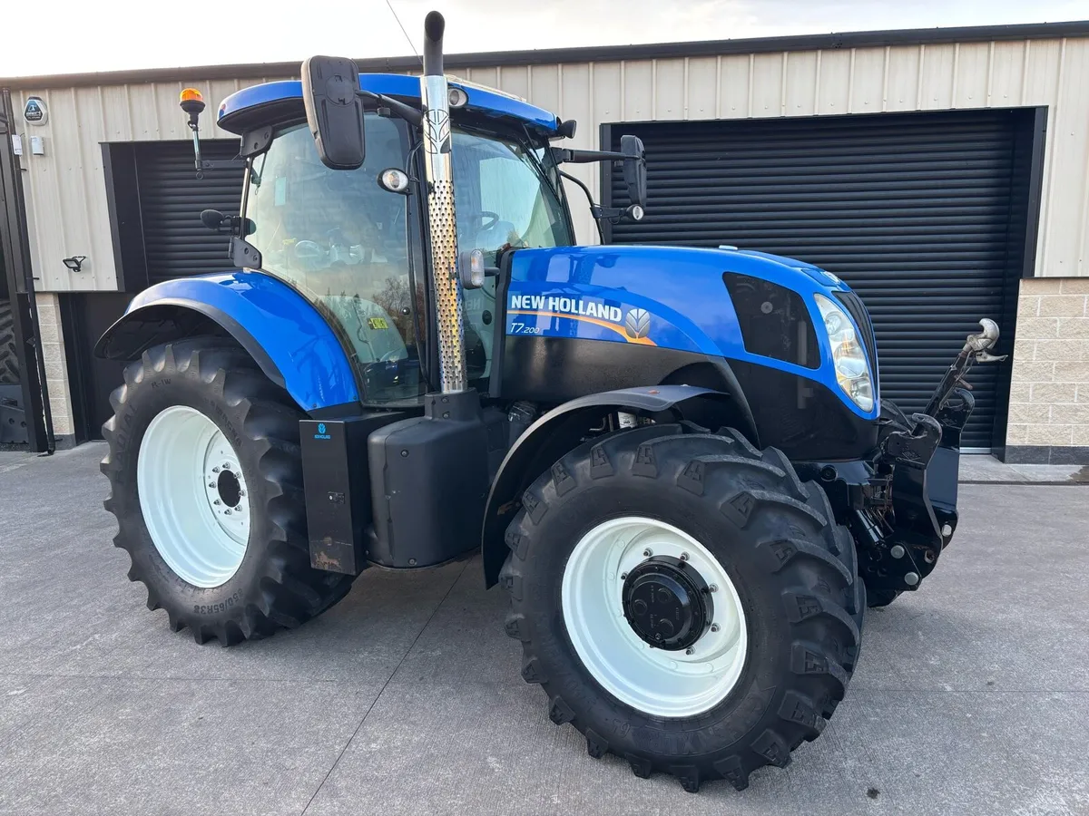 2015 NEW HOLLAND T7.200 - Image 4