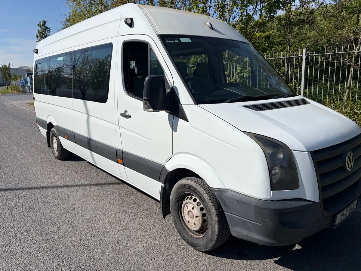 2010 vw crafter minibus high roof - Image 1