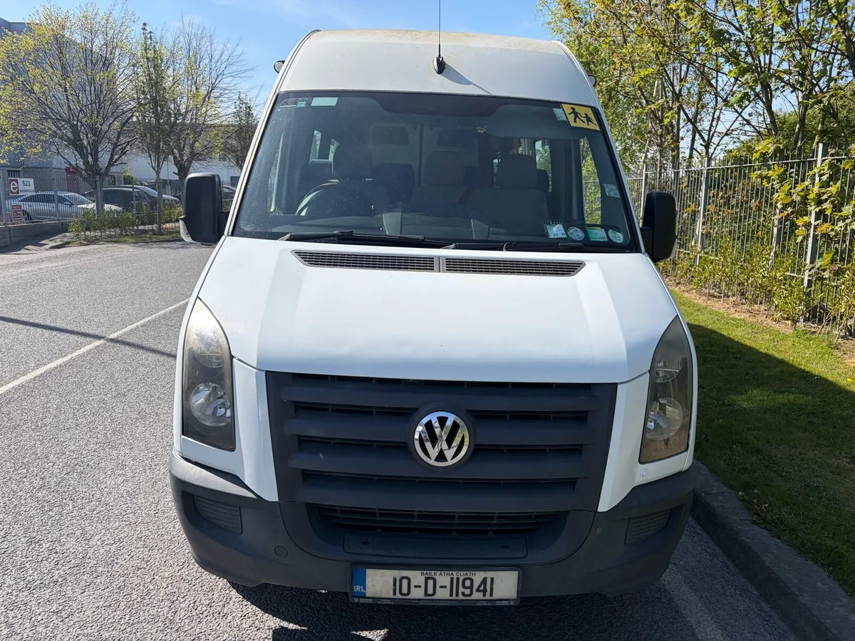 2010 vw crafter minibus high roof - Image 2
