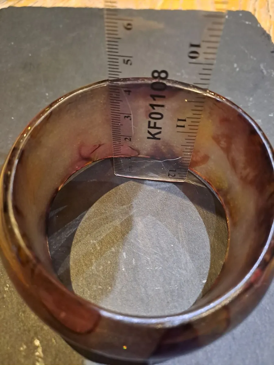 Chunky Glitter Resin Bangle Bracelet - Image 3