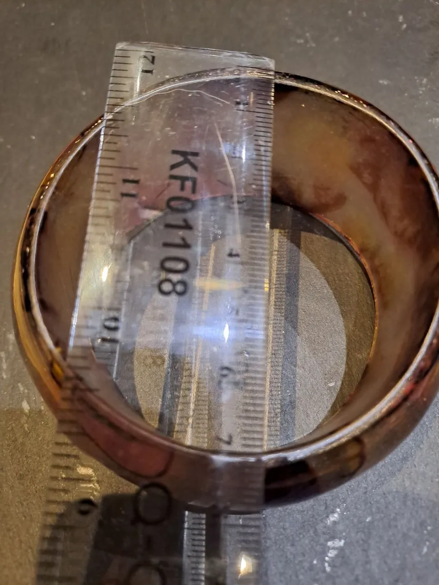 Chunky Glitter Resin Bangle Bracelet - Image 4