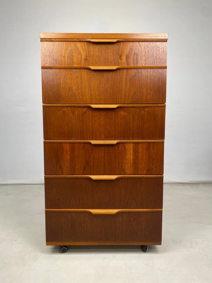 Mid Century G Plan Tallboy Chest of Drawers - Image 4