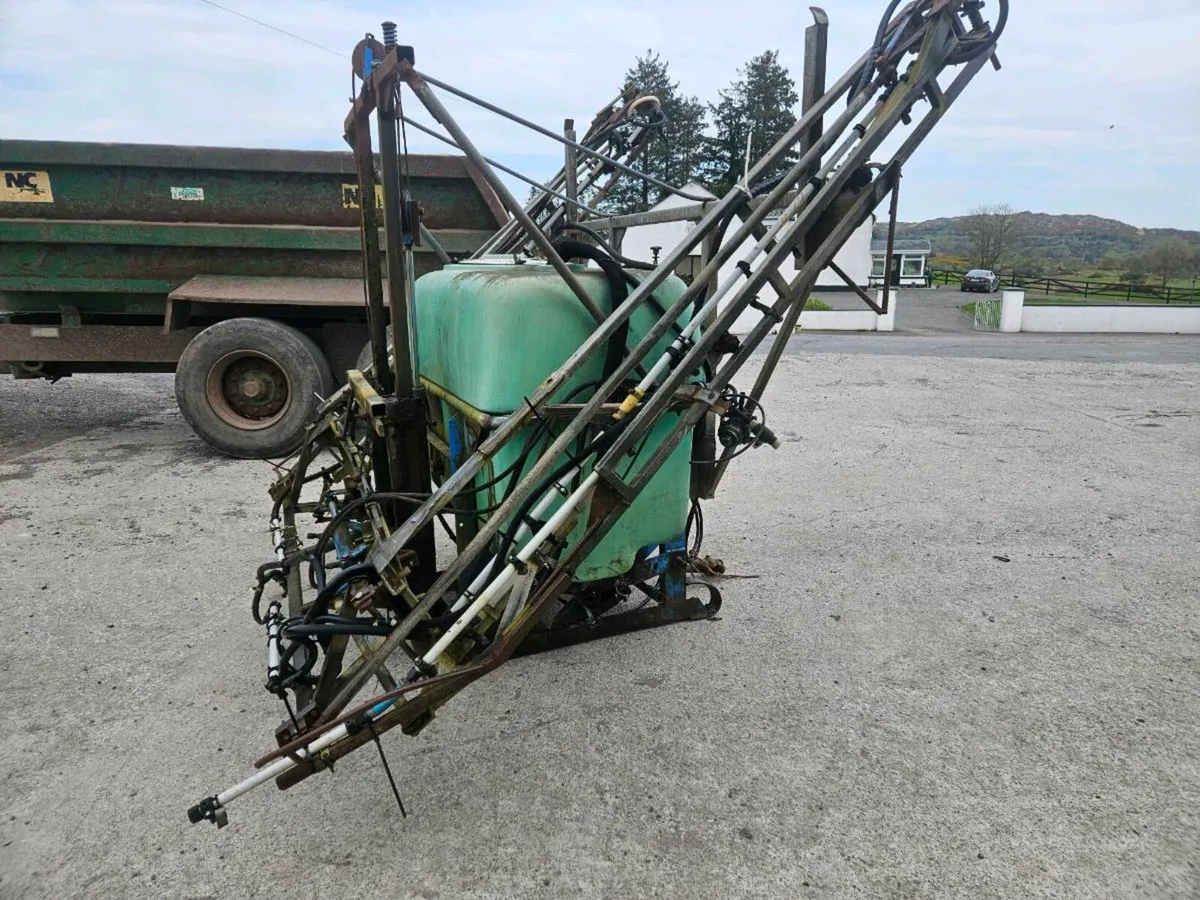 1000lit berthoud  sprayer - Image 3
