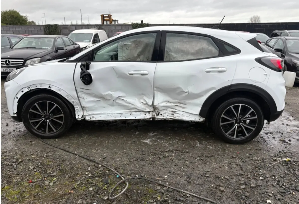 2020 Ford Puma 1.0 Petrol Titanium - Image 2