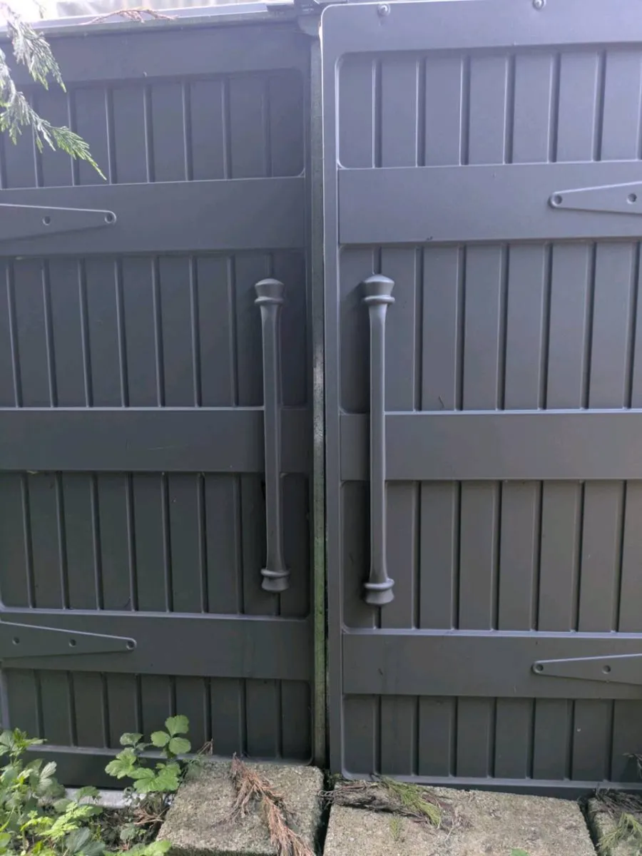 Small Garden Shed - Image 3