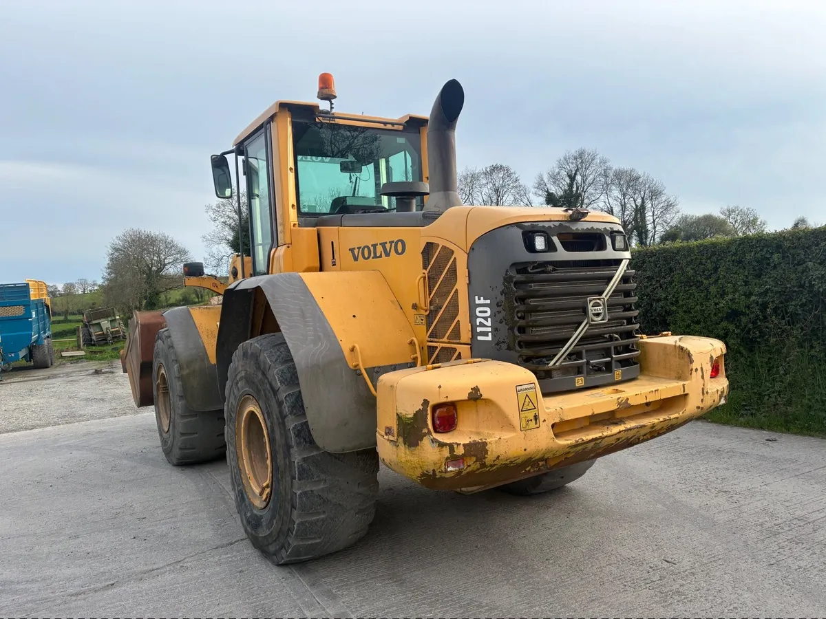 2008 Volvo L120F shovel - Image 4