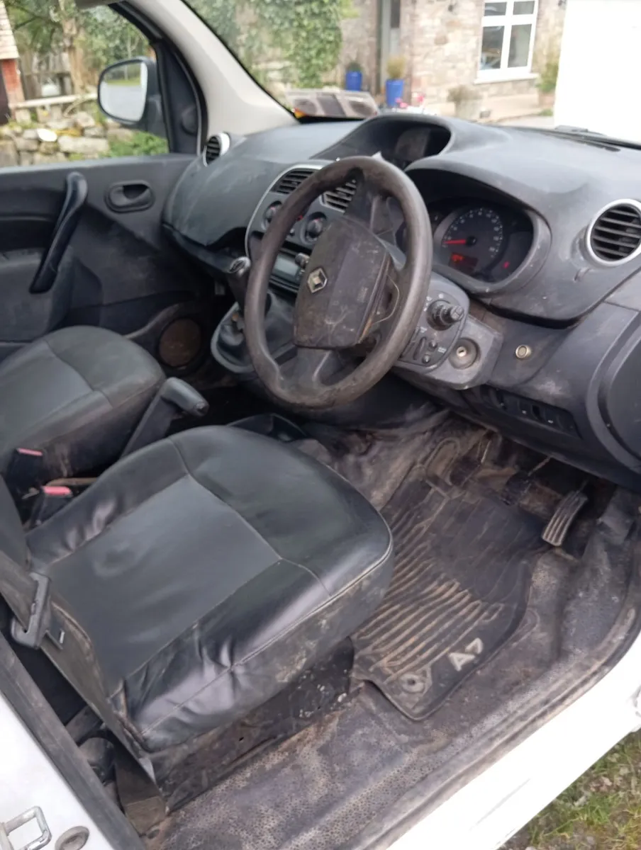 Renault Kangoo 2017 - Image 2