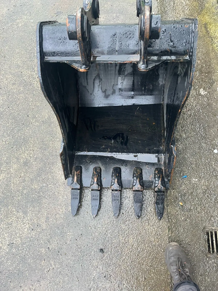 JCB 2FT BUCKET - Image 3