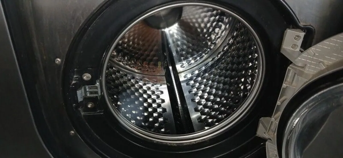 Miele Commercial 20KG Washing Machine - Image 2