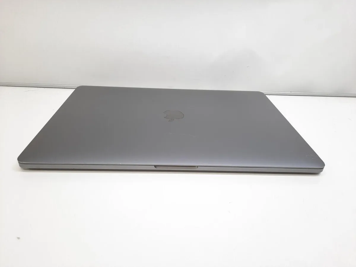 2019 Apple 15" MacBook Pro A1990 I7 16GB 1TB SSD - Image 2