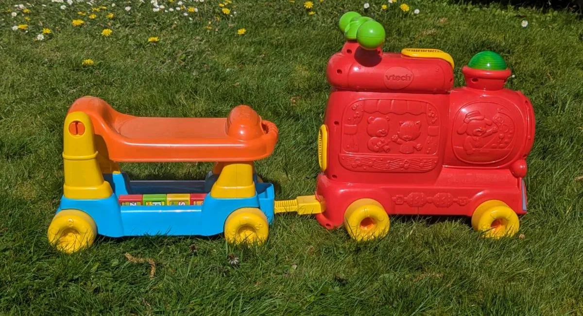 VTech Push & Ride Ultimate Alphabet Train - Image 4