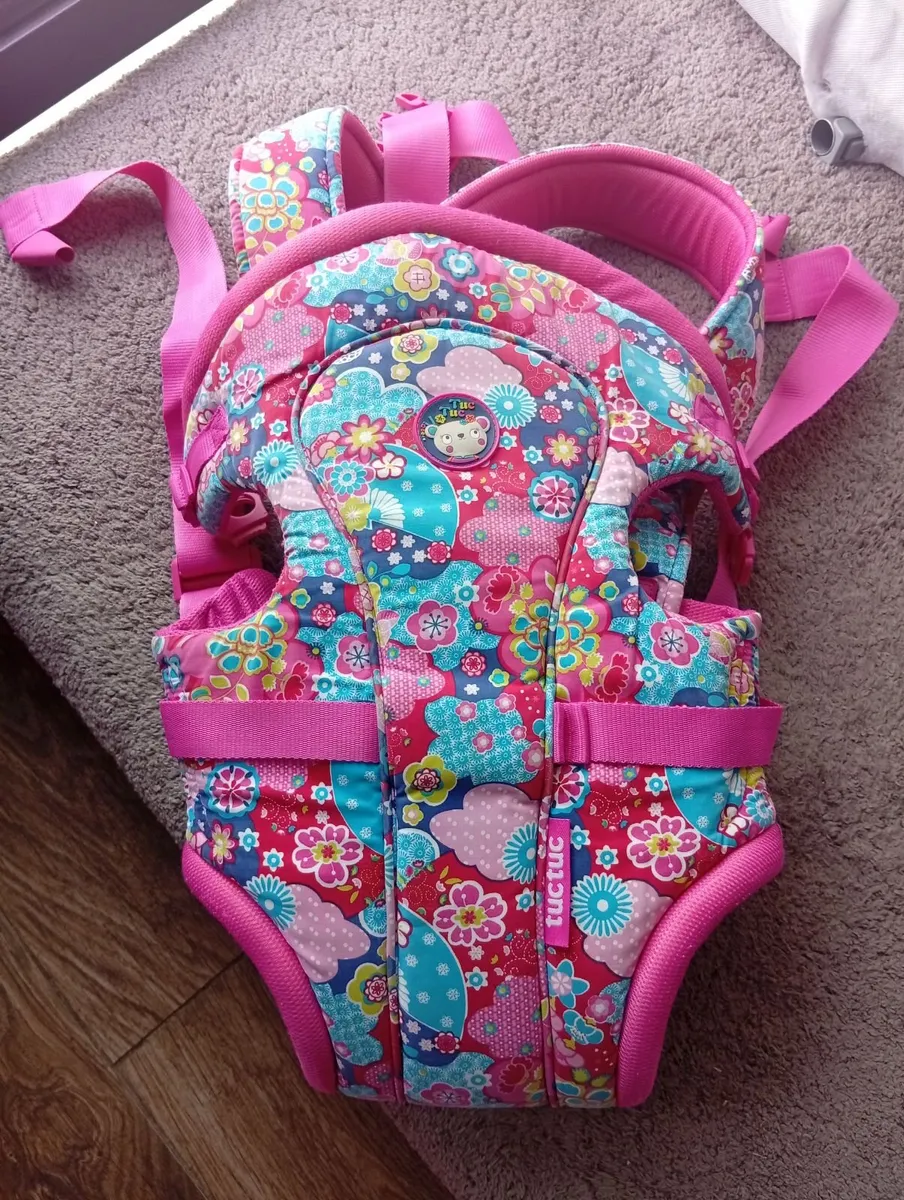 Tuc Tuc baby sling