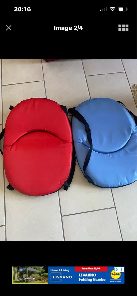 Portable & Foldable Cushion Seat Set - Image 2