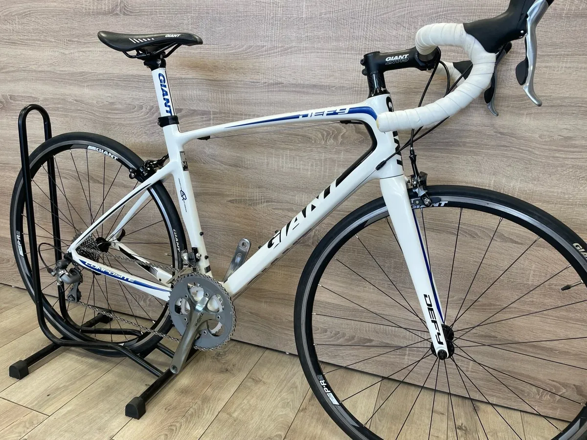 Giant composite 3 (like new) - Image 4