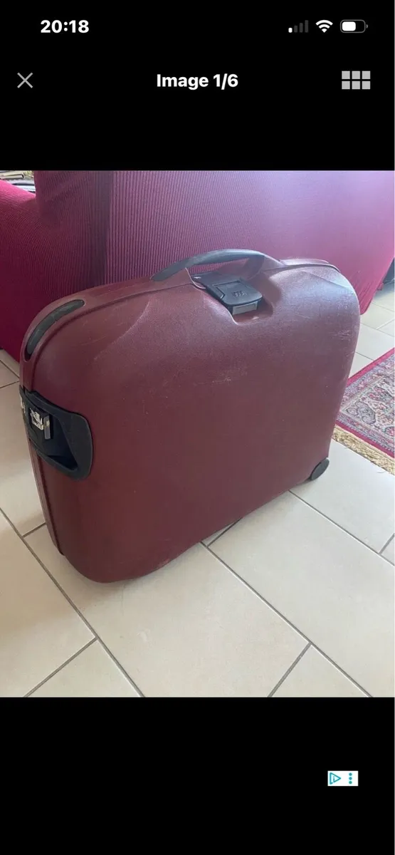Large Samsonite Hardshell Suitcase - Image 1