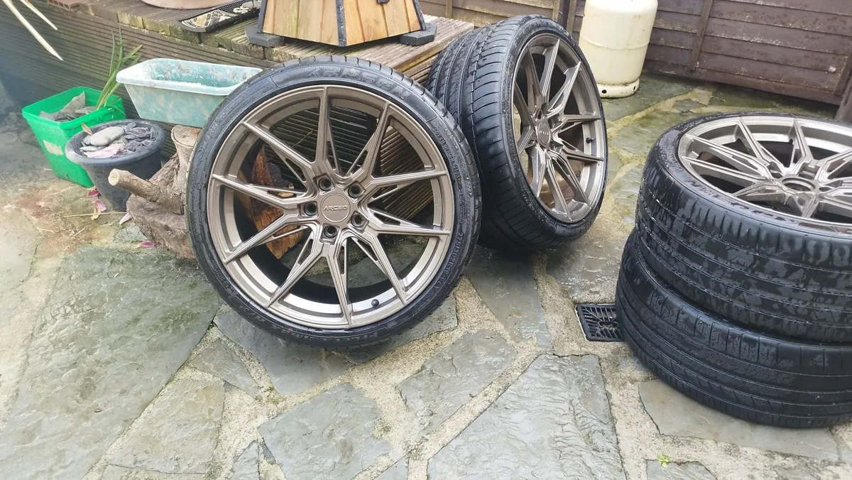 Alloy wheels - Image 1