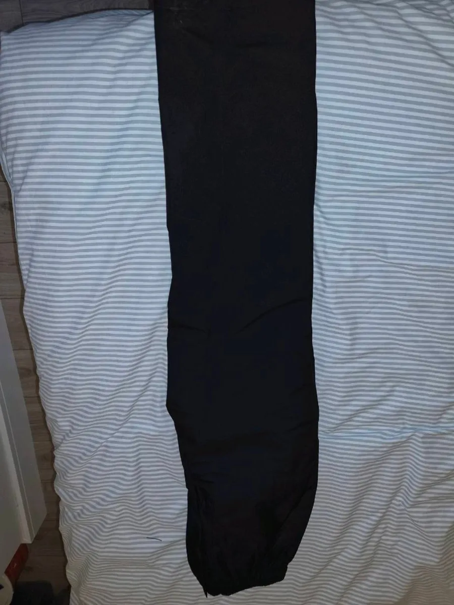 Galvin GreenGents Andy Waterproof GORE-TEX Trouser - Image 2