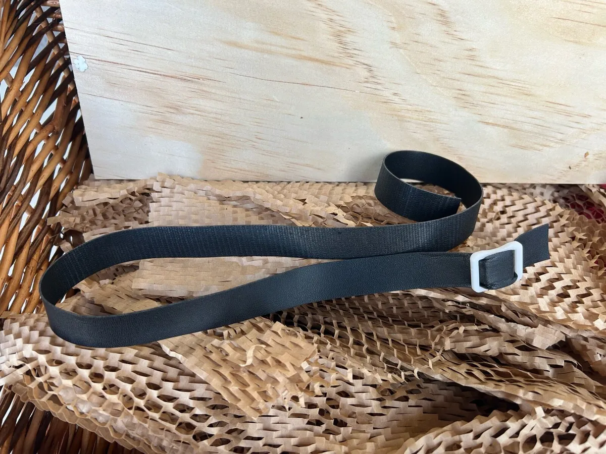 Hurling Helmet Straps - Image 2